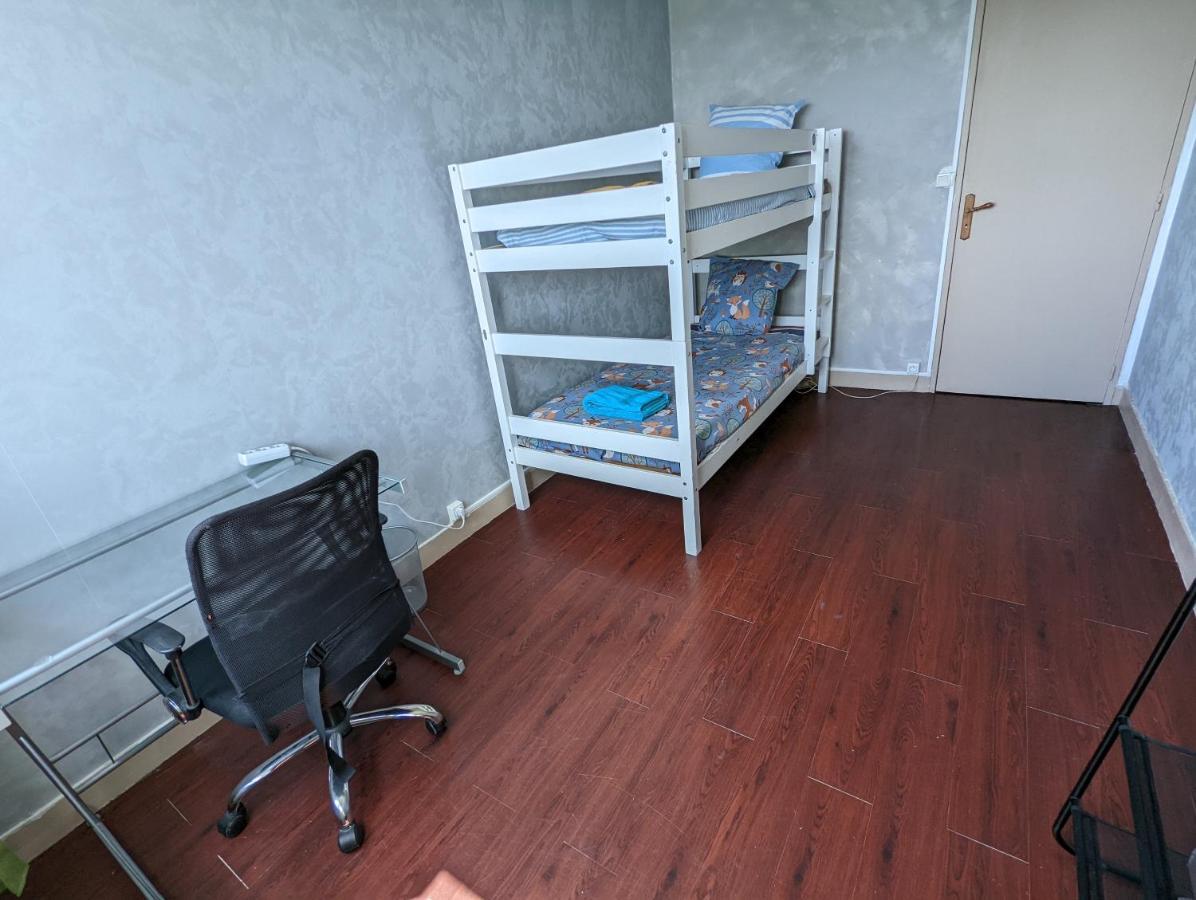 Bellejoie - Appartement T3- Poitiers Sud - Direct Futuroscope - Parking Et Wifi Gratuit Exterior foto
