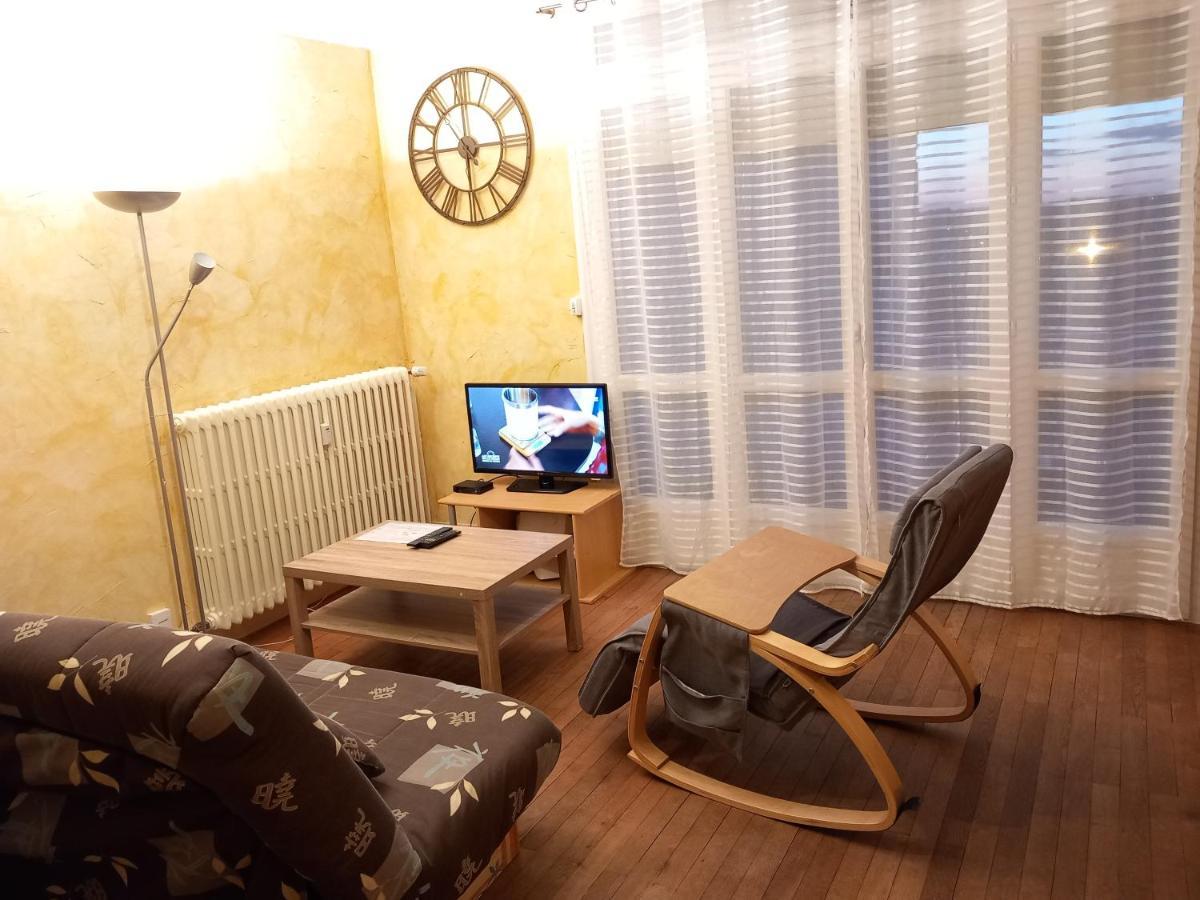 Bellejoie - Appartement T3- Poitiers Sud - Direct Futuroscope - Parking Et Wifi Gratuit Exterior foto